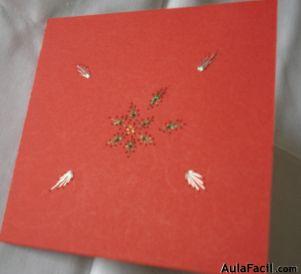 tarjeta con diseño de pascua o floral