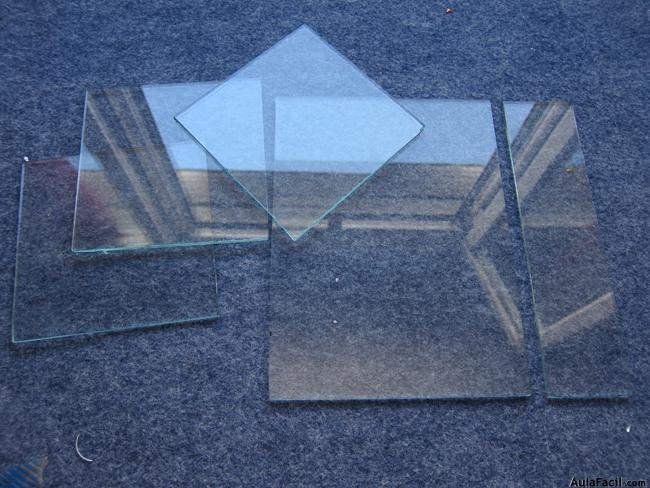 vidrio transparente