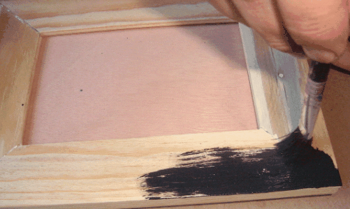 Podrás observar que en algunos casos la madera trae algunas imperfecciones