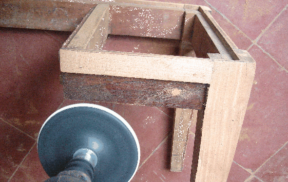 CURSO DE RESTAURACION DE MUEBLES DE MADERA