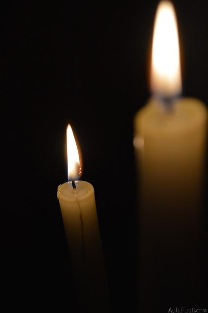 Rocío Propuesta Retener 🥇▷【 ¿Sabías el origen de la expresión "estar a dos velas"? 】