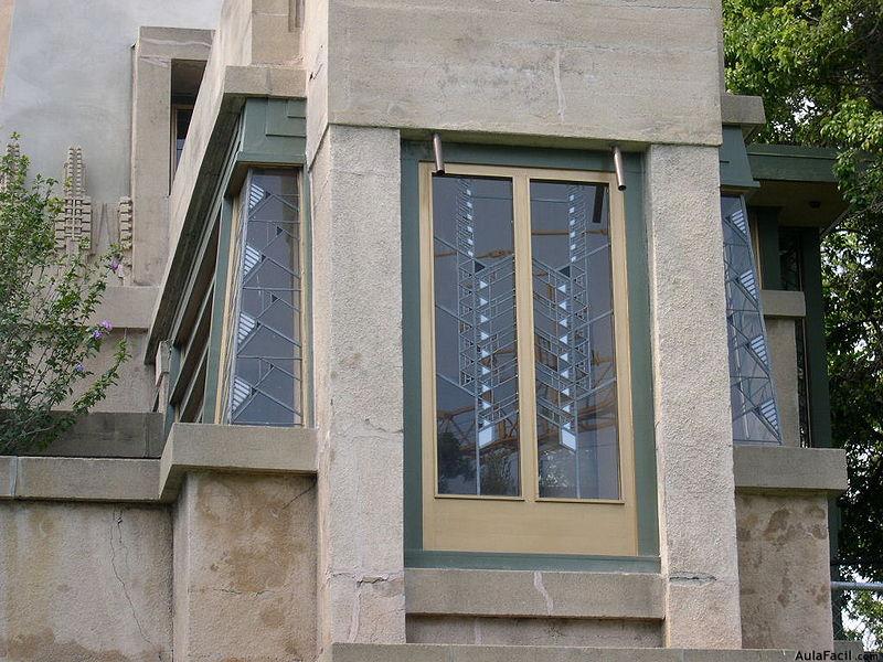 Exterior Hollyhock House Wright