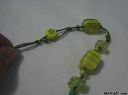 Collar verde