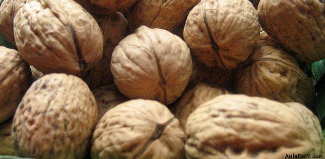 Las nueces alargan la vida. Salud. Aulafacil.com