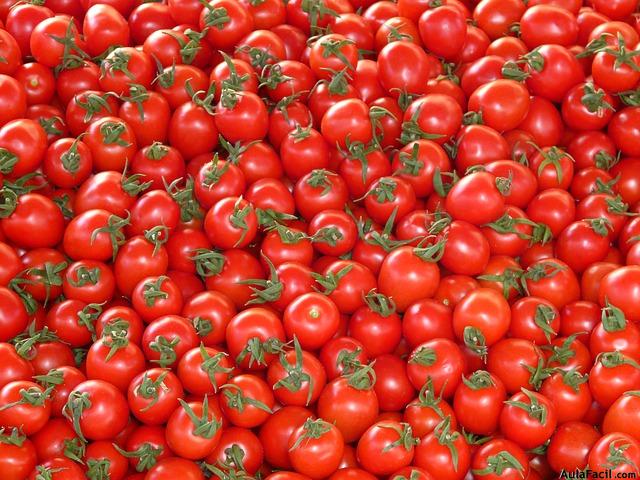 tomates rojos