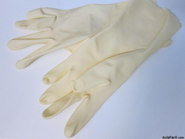 Guantes de goma