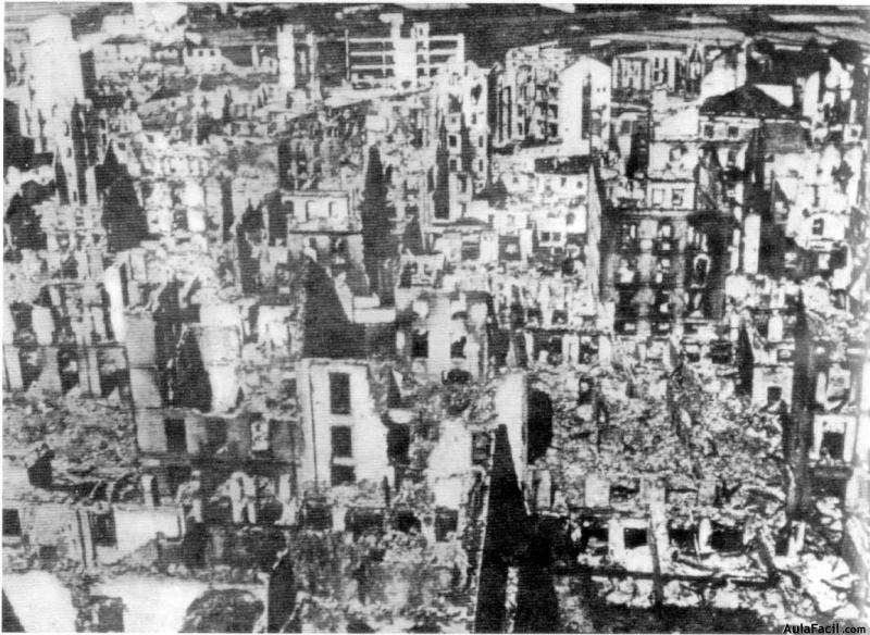 BOMBARDEO GUERNICA