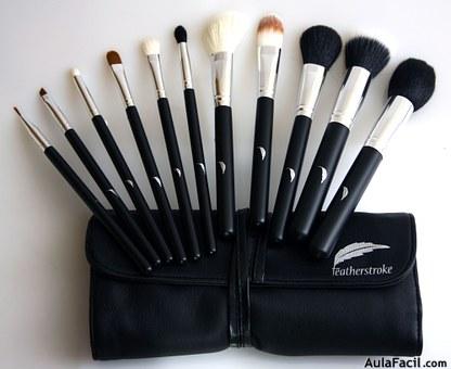 makeup brushes 369776 340