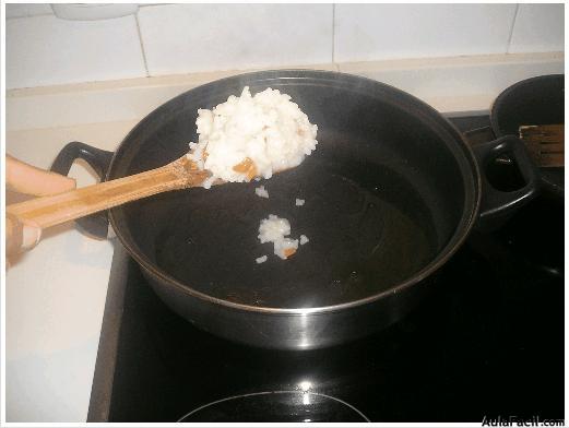 Cocina con arroz