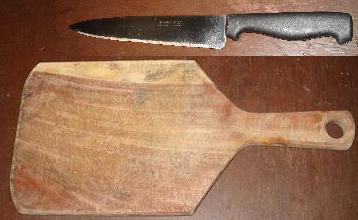 Cuchillo y Una Base de Madera